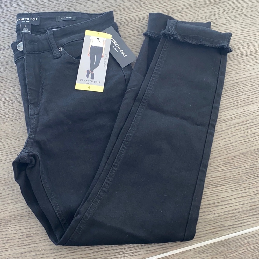 KENNETH COLE JESS SKINNY JEANS